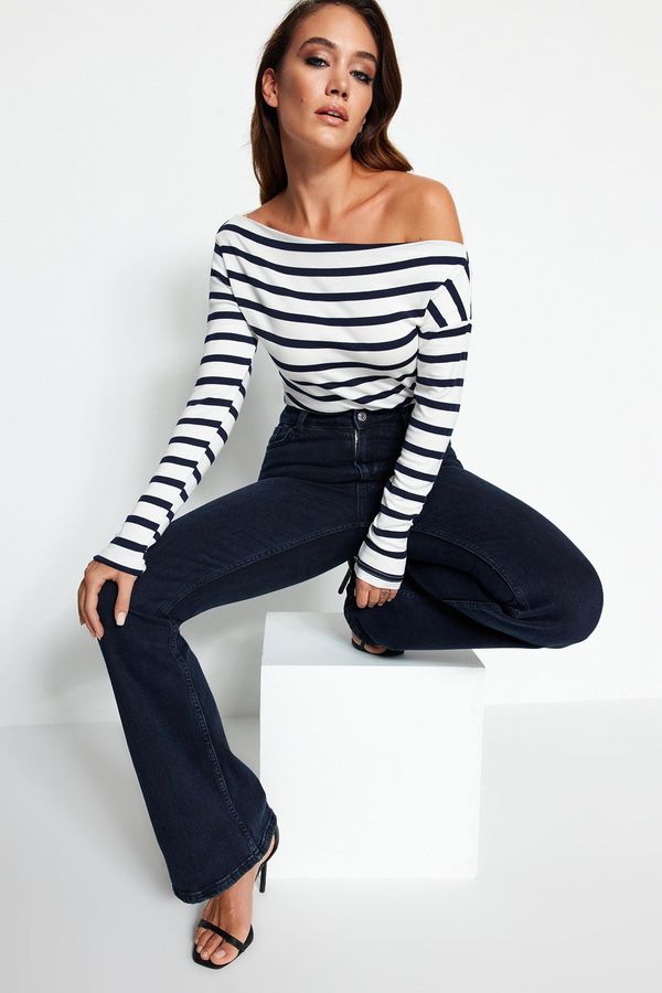 Trendyol Trendyol Navy Blue Striped Premium Soft Fabric Fitted/Situated Boat Collar Knitted Blouse