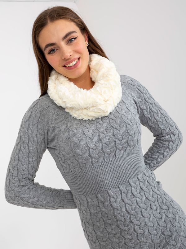 Fashionhunters Women's neck warmer Ecru made of artificial fur