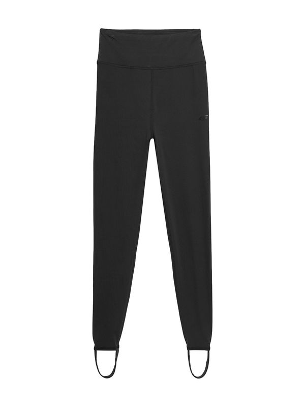 4F 4F Спортен панталон  черно