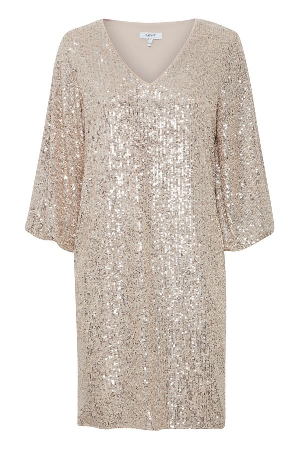 b.young b.young Рокля  бежово