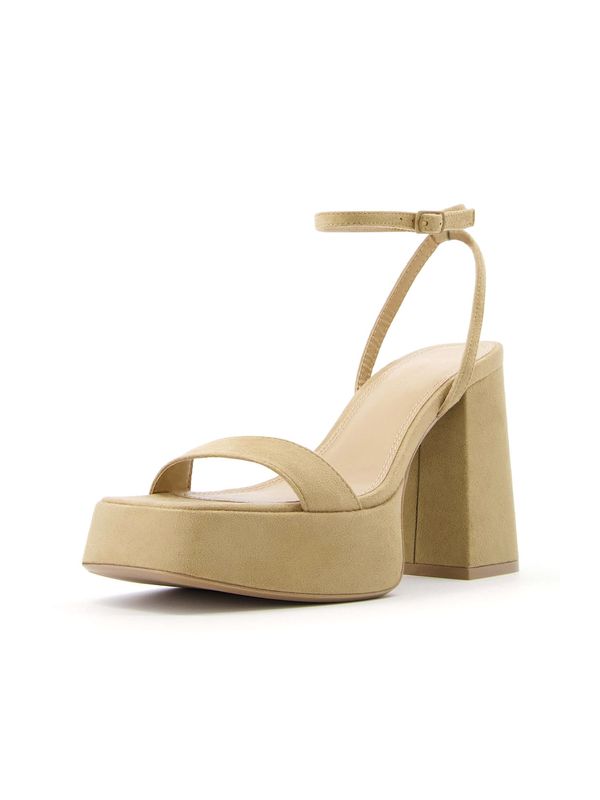 Bershka Bershka Сандали  горчица