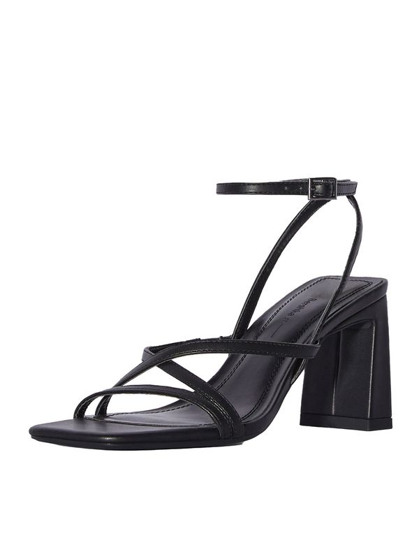 Bershka Bershka Сандали с каишка  черно
