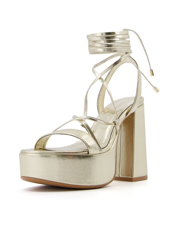 Bershka Bershka Сандали с каишка  злато