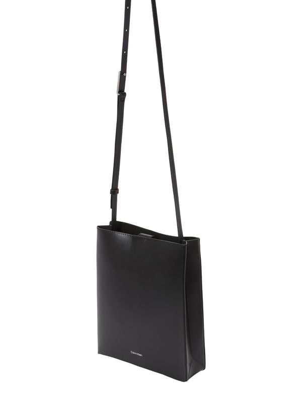 Calvin Klein Calvin Klein Чанта с презрамки  черно / бяло