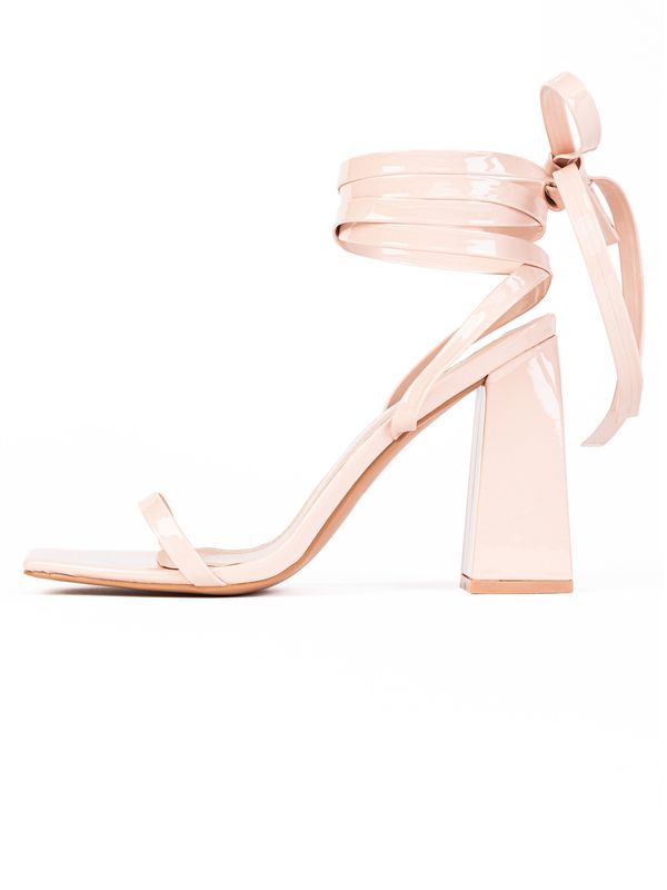 Celena Celena Сандали с каишка 'Charney'  светлорозово