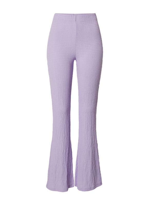 EDITED EDITED Клин 'Zelinda'  лилав