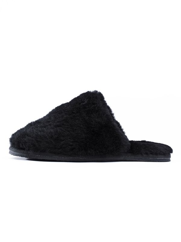 Gooce Gooce Домашни пантофи 'Furia'  черно