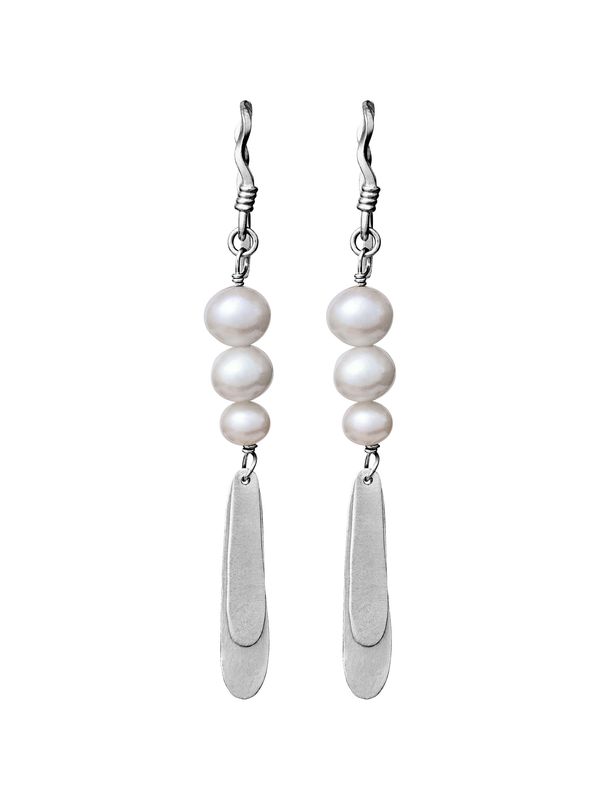 Maanesten Maanesten Обеца 'SMILLA'  сребърно сиво / перлено бяло