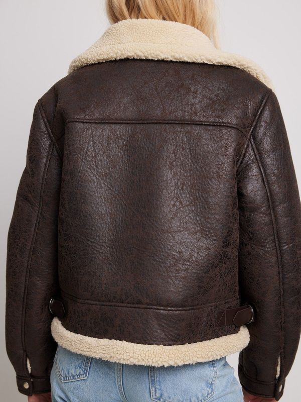 NA-KD NA-KD Преходно яке  тъмнокафяво / мръсно бяло