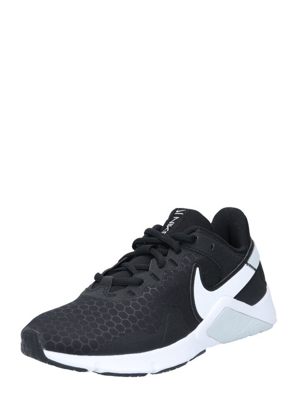 NIKE NIKE Спортни обувки 'Legend Essential 2'  черно / бяло