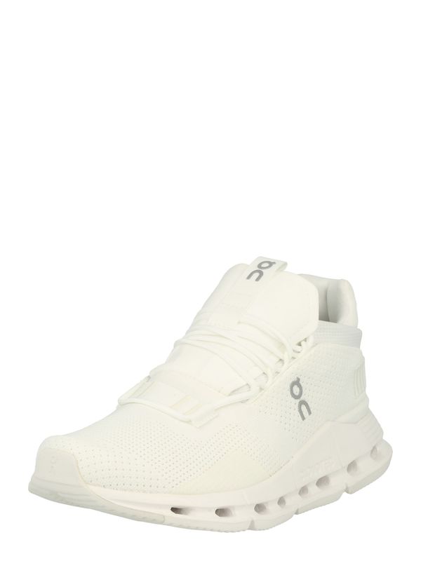On On Ниски маратонки 'Cloudnova'  бяло