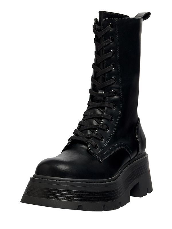 Pull&Bear Pull&Bear Ботуши с връзки  черно