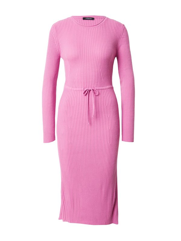 Trendyol Trendyol Плетена рокля  светлорозово