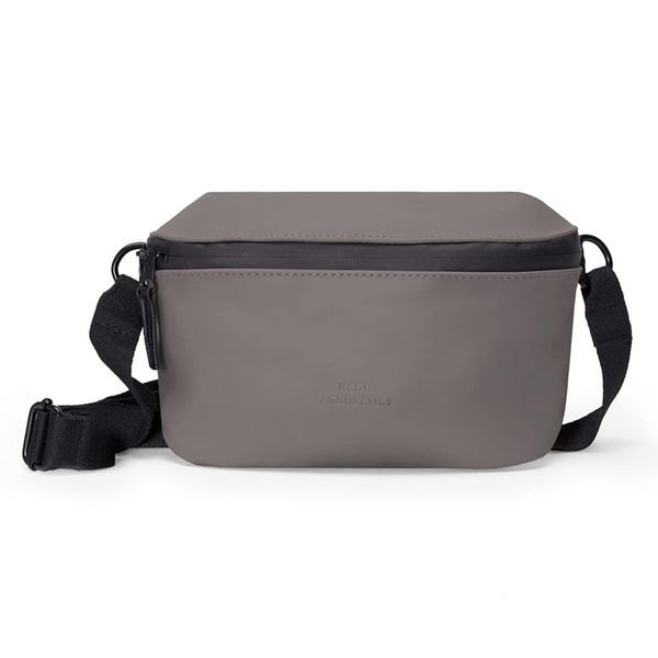 Ucon Acrobatics Ucon Acrobatics Чанта за кръста 'Jona Medium Lotus'  таупе сиво / черно