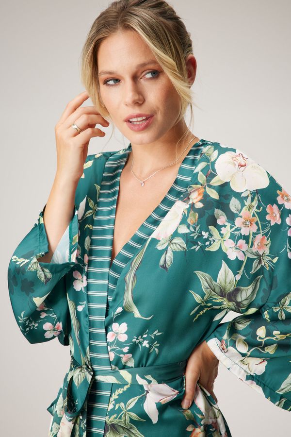 Diamond by Astratex Сатенен халат Madeline