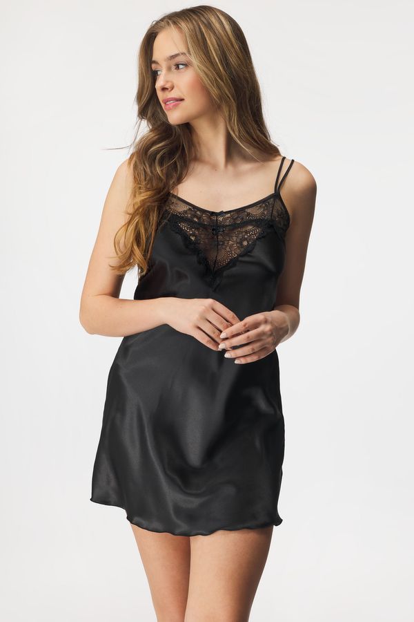 Dkaren Sp. z o.o. Сатенена нощница Carla