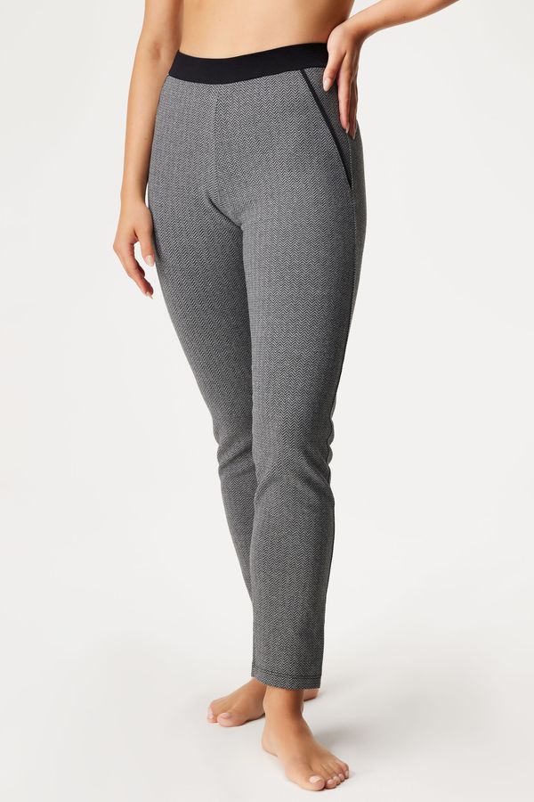 Jadea Клин Spigato