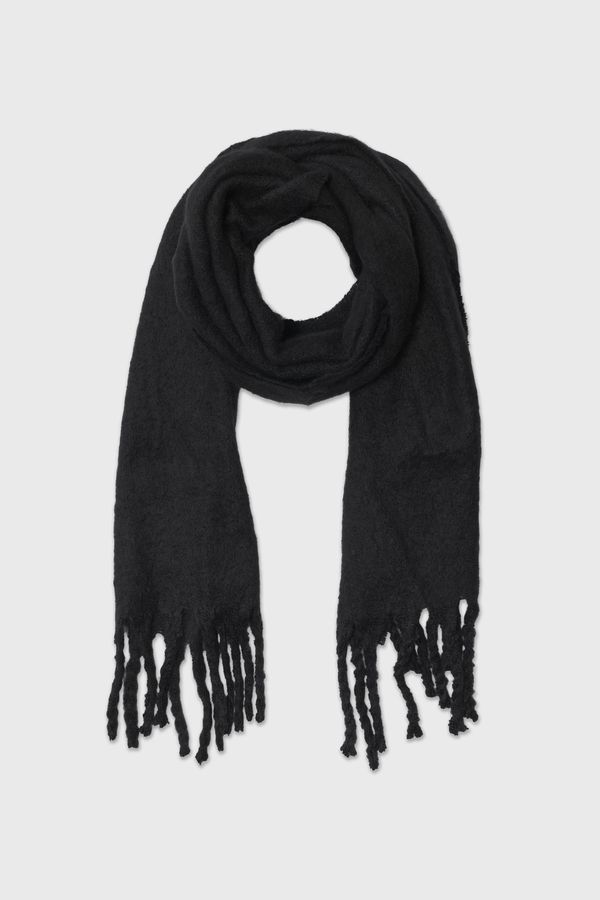 Pieces Шал Pieces Nikita