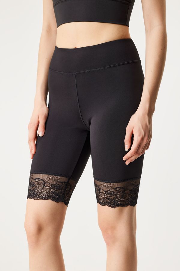 Pieces Шорти Pieces Camiva