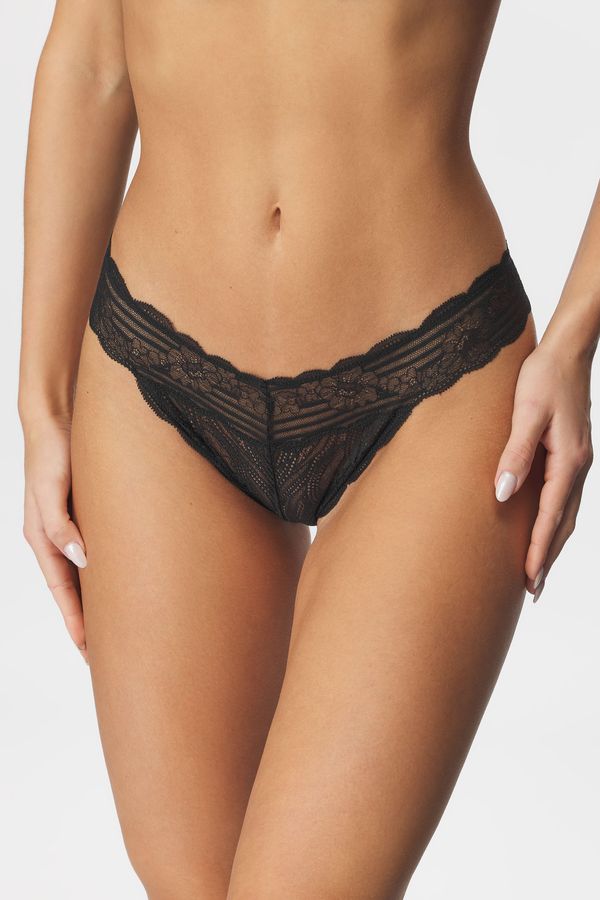 Triumph Бразилски бикини Triumph Lift Smart дантелени