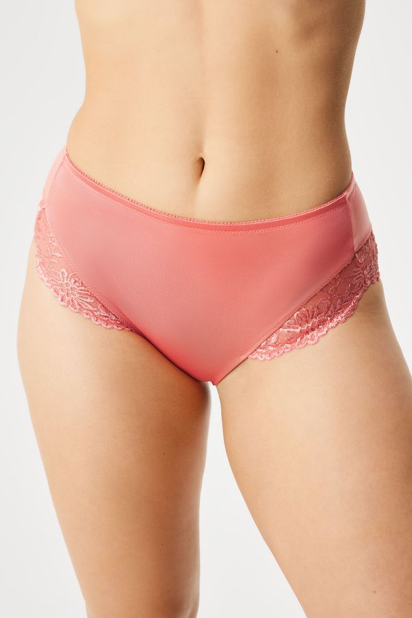 Triumph Класически бикини Triumph Ladyform с висока талия