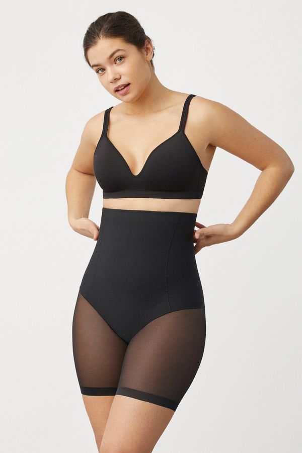 Ysabel Mora Стягащи бикини Gina