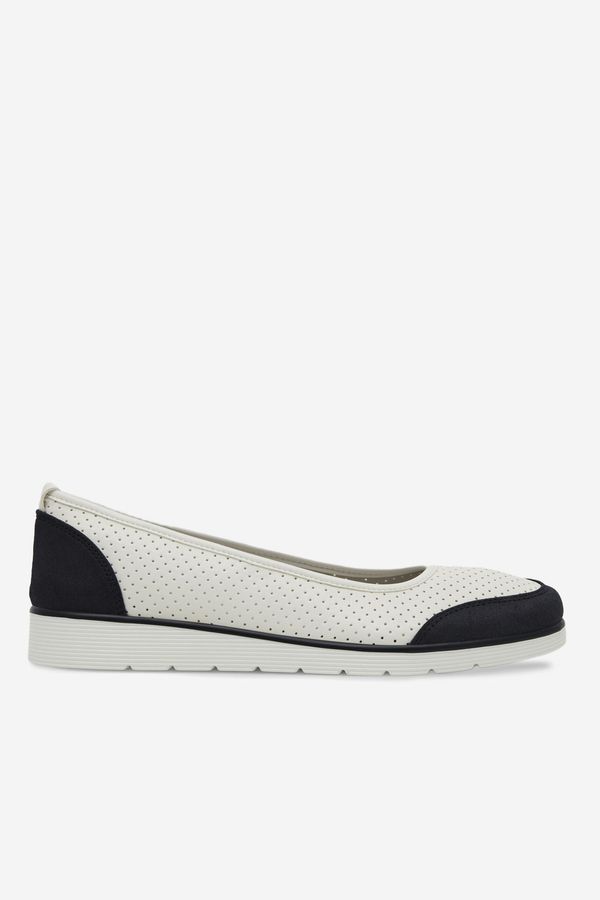 Clara Barson Балерина Clara Barson БЯЛ