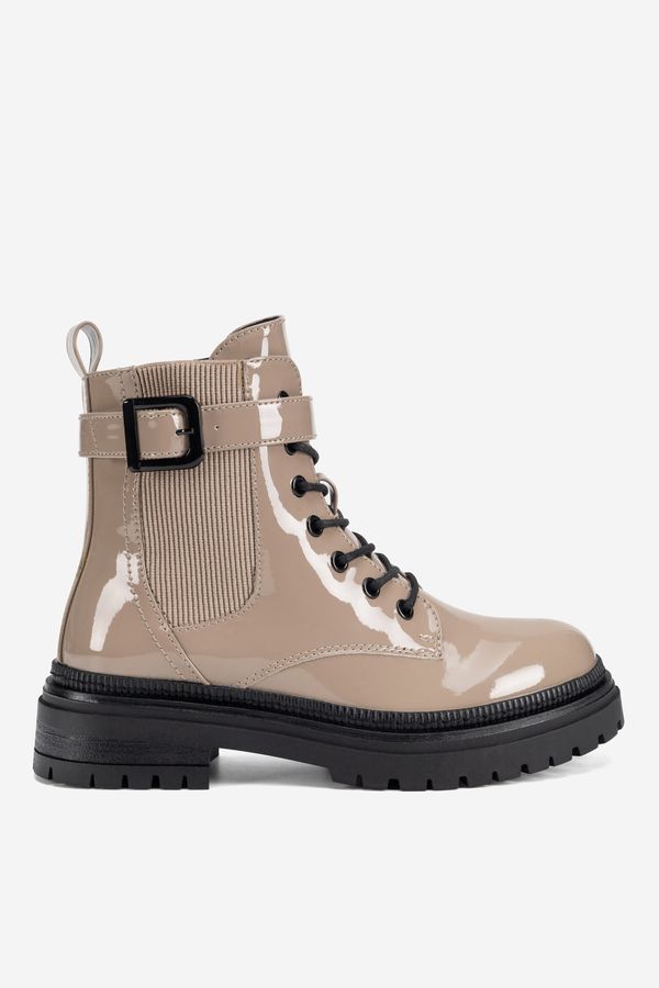 DeeZee Боти DeeZee БЕЖОВ