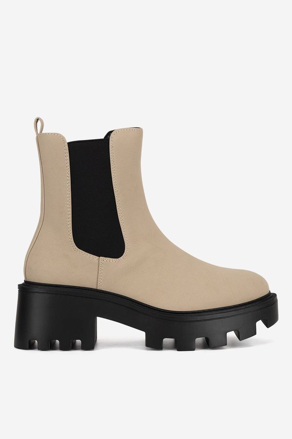 DeeZee Боти DeeZee БЕЖОВ