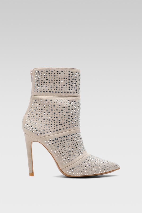 DeeZee Боти DeeZee БЕЖОВ