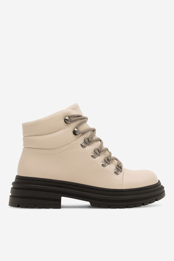 Jenny Fairy Боти Jenny Fairy БЕЖОВ