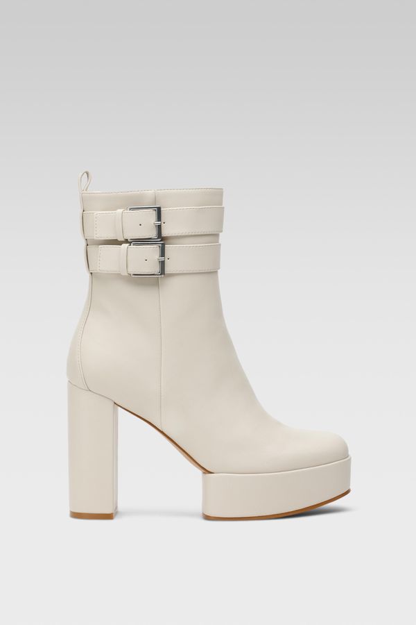 Jenny Fairy Боти Jenny Fairy БЕЖОВ