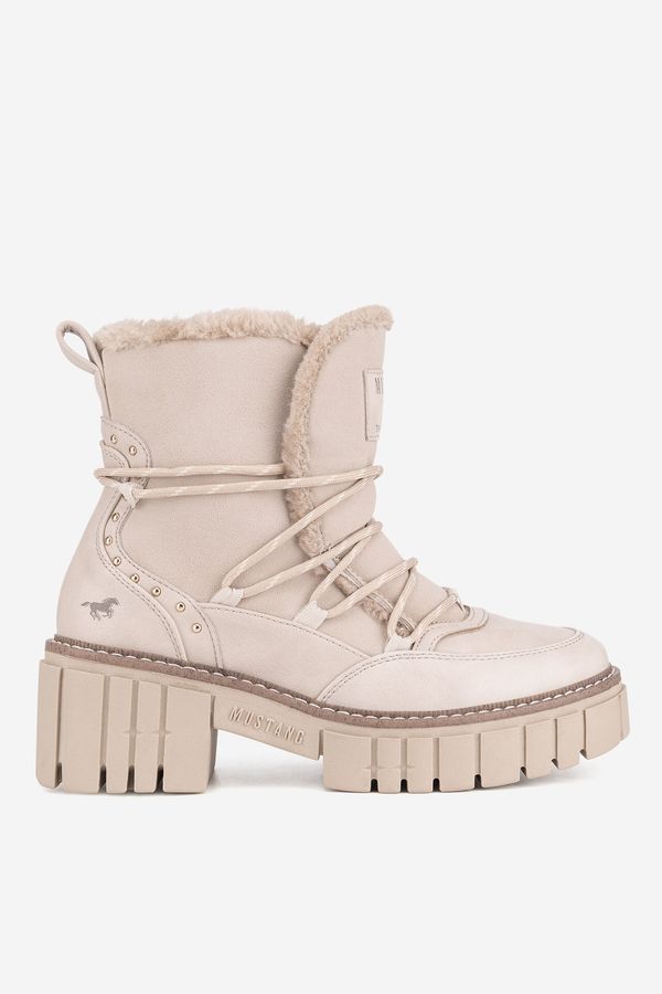 Mustang Боти Mustang БЕЖОВ