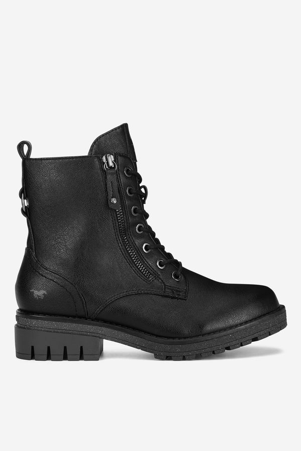 Mustang Боти Mustang ЧЕРЕН