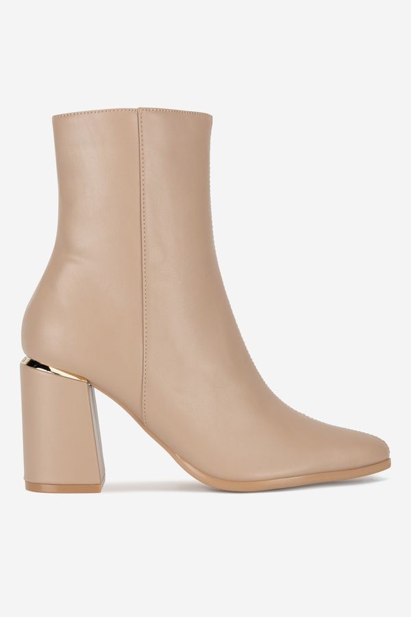 NINE WEST Боти NINE WEST БЕЖОВ
