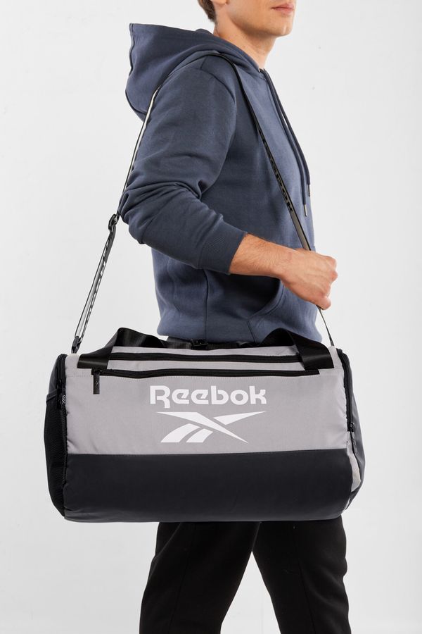 Reebok Чанта за пътуване Reebok СВЕТЛОСИВ