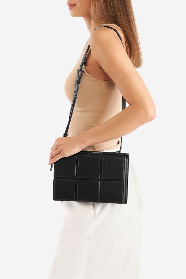 DeeZee Дамска чанта DeeZee ЧЕРЕН