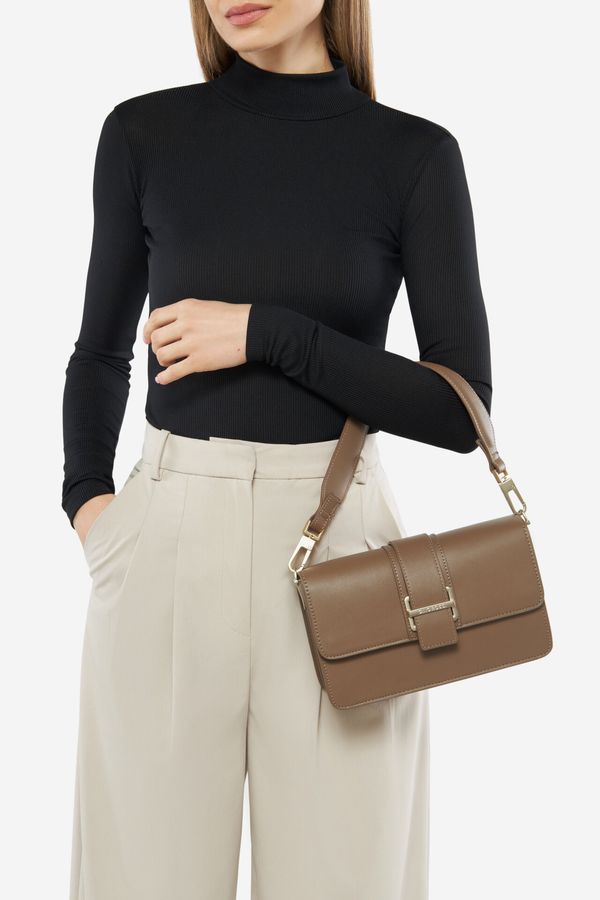 Gino Rossi Дамска чанта Gino Rossi КАФЯВ