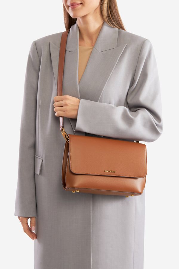 Gino Rossi Дамска чанта Gino Rossi КАМЕЛ