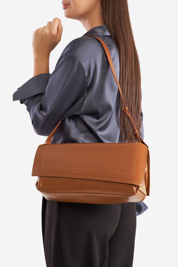 Gino Rossi Дамска чанта Gino Rossi КАМЕЛ