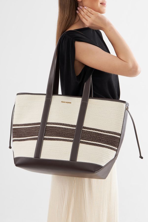 Gino Rossi Дамска чанта Gino Rossi КРЕМАВ