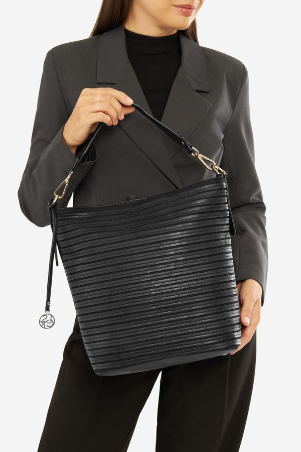 Lasocki Дамска чанта Lasocki ЧЕРЕН