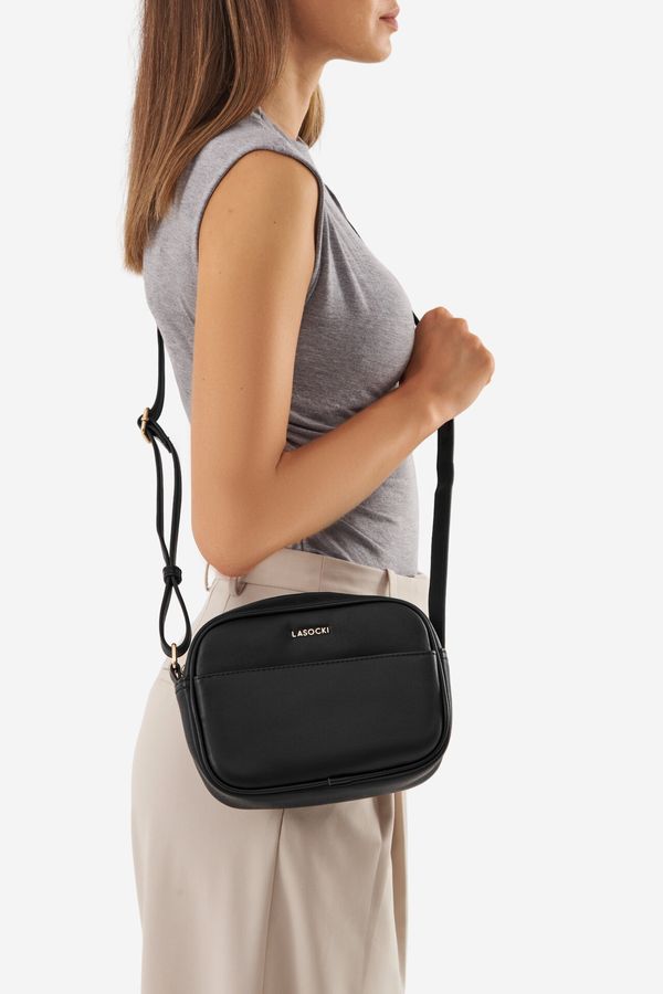 Lasocki Дамска чанта Lasocki ЧЕРЕН