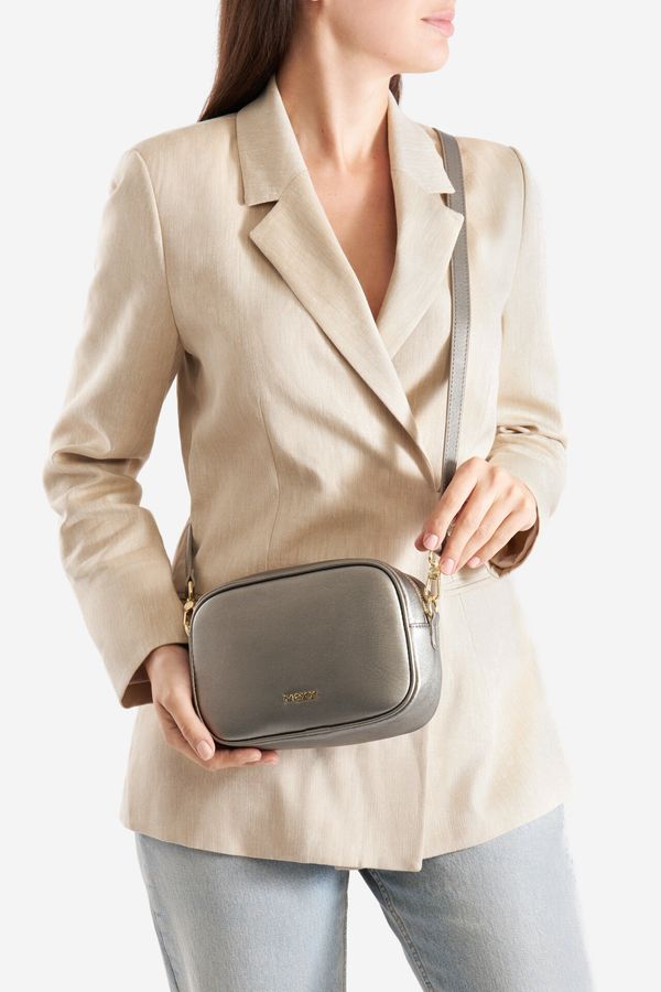 Mexx Дамска чанта Mexx ЗЛАТИСТ