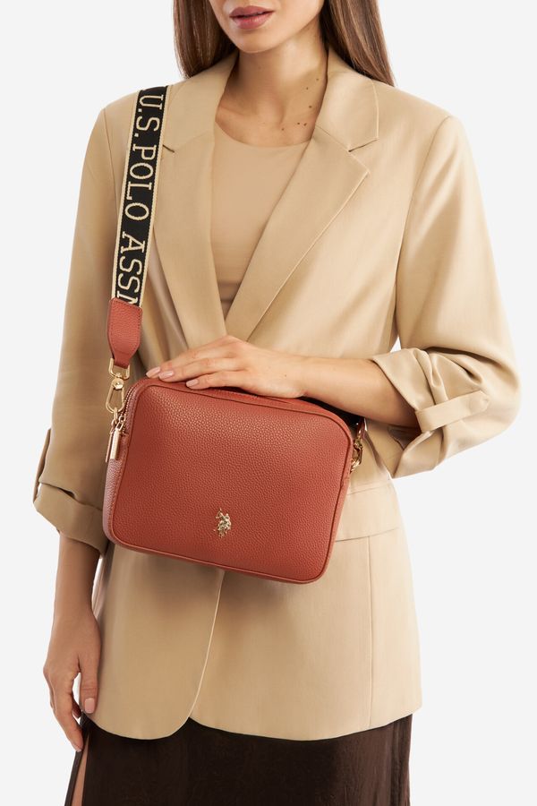 U.S. POLO ASSN. Дамска чанта U.S. POLO ASSN. МЕДЕНОЧЕРВЕН