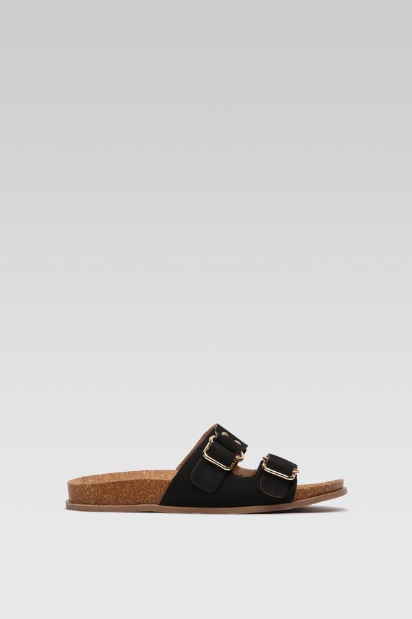 DeeZee Чехли DeeZee Черен