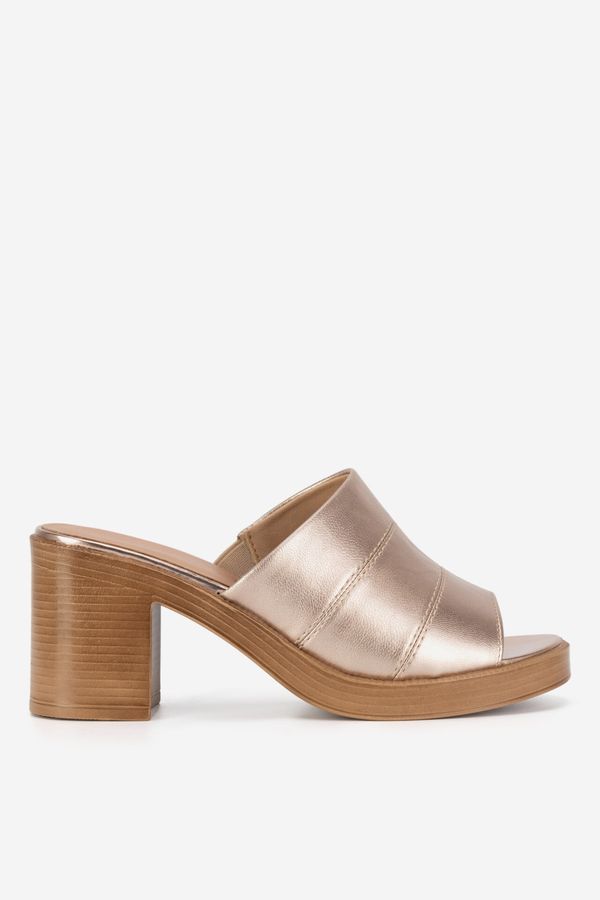 Lasocki Джапанки Lasocki ЗЛАТИСТ