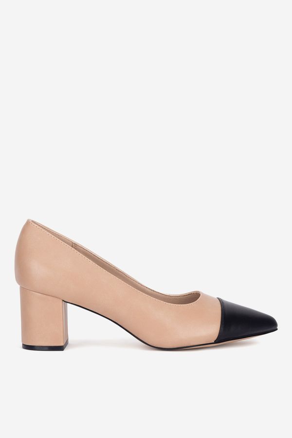 Clara Barson Елегантни обувки Clara Barson БЕЖОВ