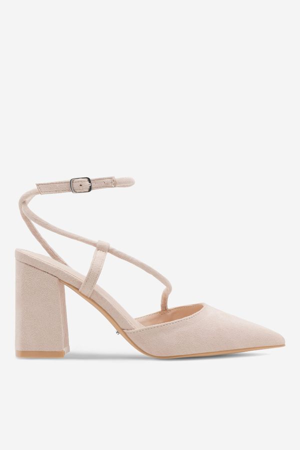 DeeZee Елегантни обувки DeeZee БЕЖОВ