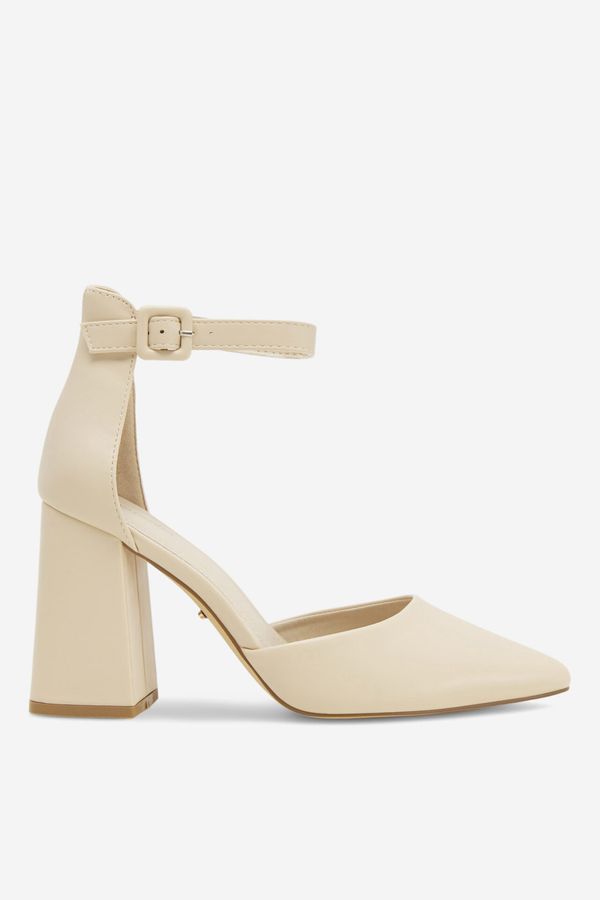 DeeZee Елегантни обувки DeeZee БЕЖОВ